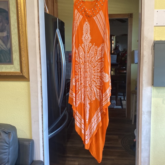 Orange and white dress, size Medium short sleeves. - Picture 3 of 7